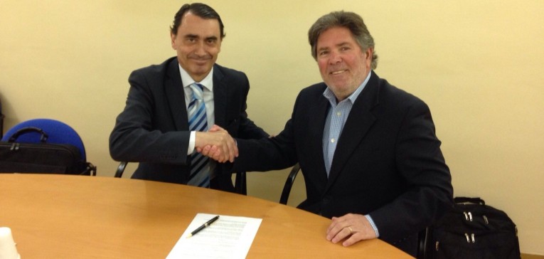 ASINCA y UNIT4 firman un acuerdo de colaboración