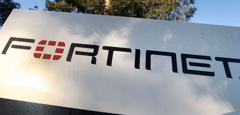 Fortinet mantiene un crecimiento en ingresos y facturación por encima del mercado