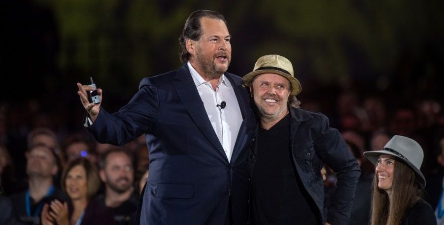 Metallica se acerca aún más a sus fans con Salesforce