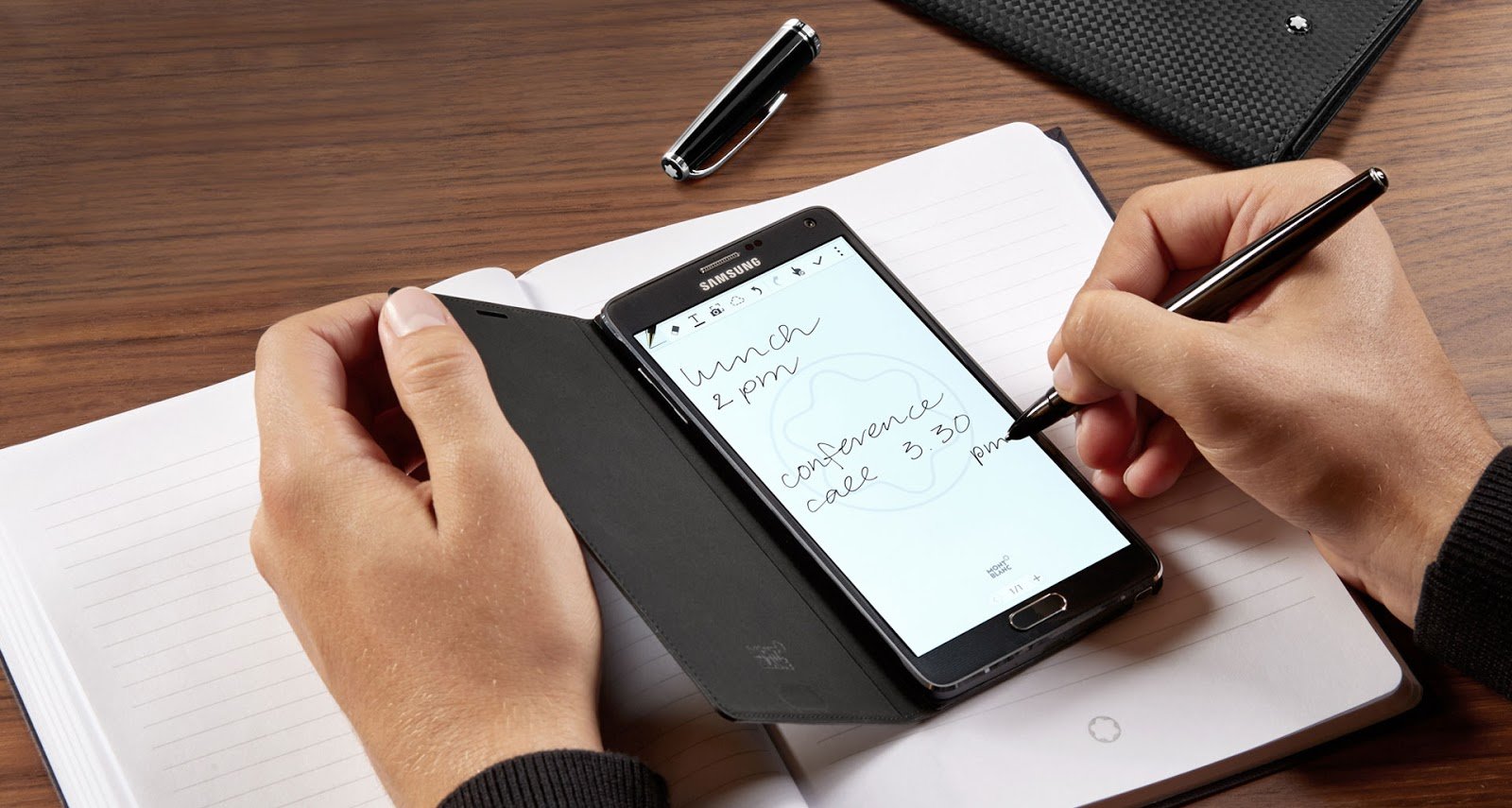 ¿Escribir a mano en entornos digitales?