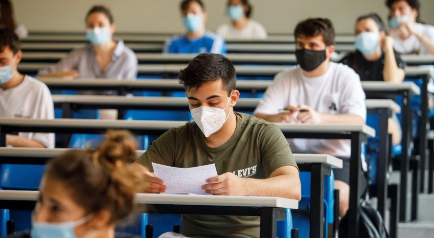 Carreras tecnológicas tras superar la EBAU