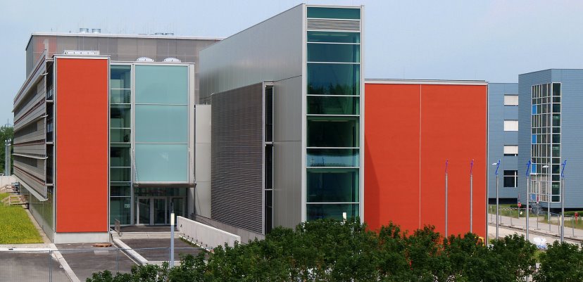 Lenovo amplía su sistema HPC líder en el Centro Leibniz de Supercomputación