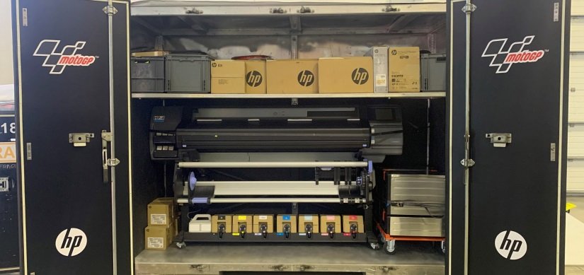 PROmotor instala una HP Latex 570 para la señalética de los circuitos de MotoGP