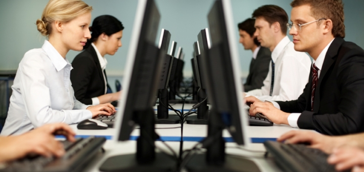 Disminuyen los estudiantes de TI en España, ante una Europa que cada vez demanda más