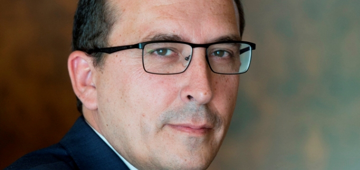 Information Builders nombra a Santiago Checa Director de Servicios Profesionales