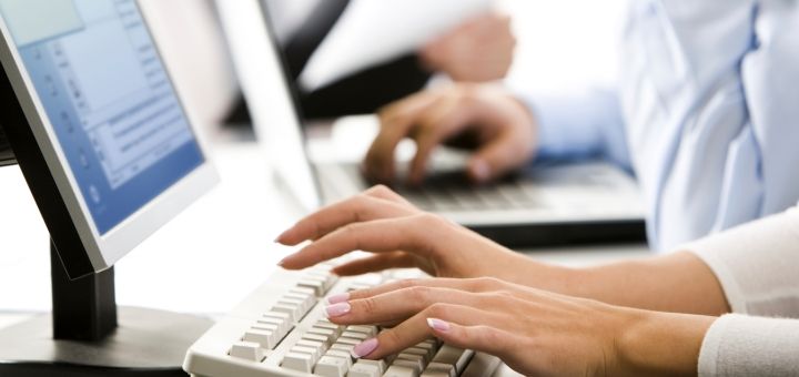 Qué debe ofrecer un software para servicios profesionales