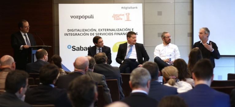 Cliente y empleados, los ejes de la transformación digital