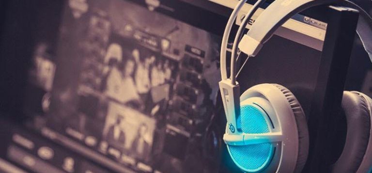 El consumidor medio de esports es un hombre de 24 años conectado a Internet más de cinco horas al día