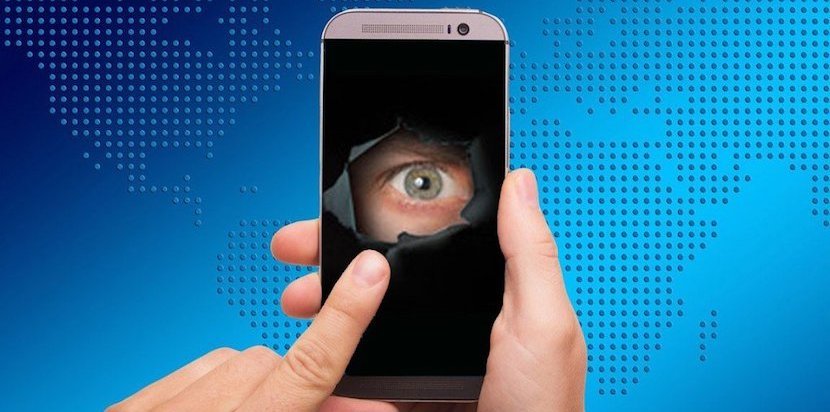 Las aplicaciones móviles pueden escuchar nuestras conversaciones privadas