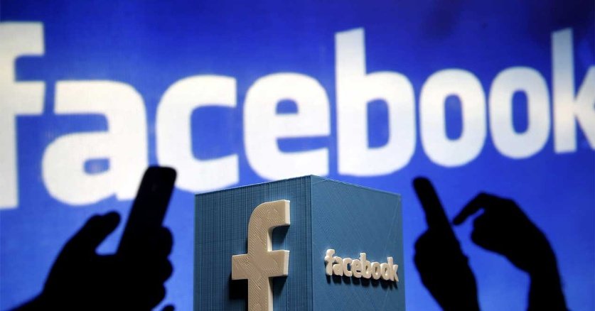 Por qué una red social decadente sigue liderando el sector