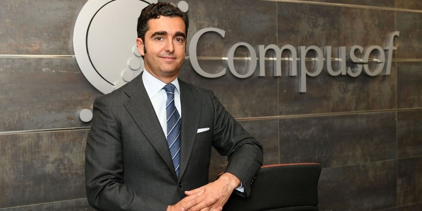 El trabajo híbrido y las AAPP benefician los resultados anuales de Compusof