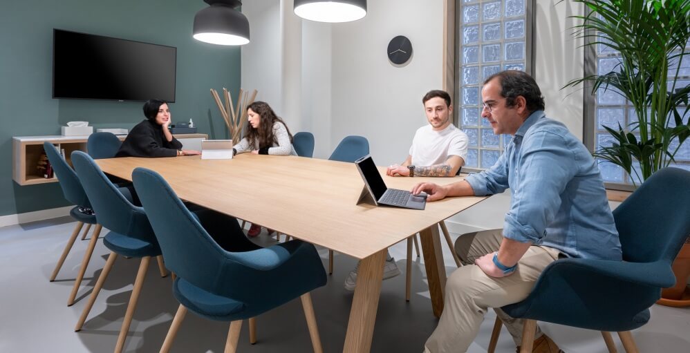 Trabajo híbrido en sector finanzas