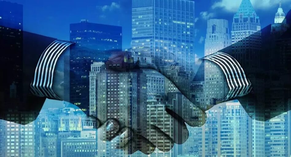 DXC Technology y AWS amplían su alianza