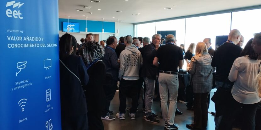 Más de 300 asistentes descubrieron las últimas tendencias tecnológicas en EET Day 2024