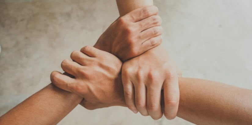 Acuerdo de Resilience, CrowdStrike y AWS para transformar información de seguridad en estrategias de mitigación del riesgo