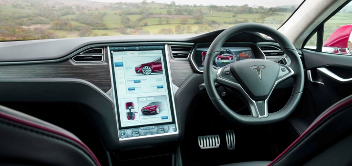 El coche conectado se convertirá en la cuarta pantalla