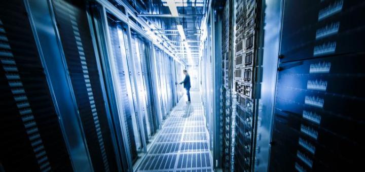 OVH desarrolla un modelo de alimentación eléctrica que disminuye fallos en el Data Center