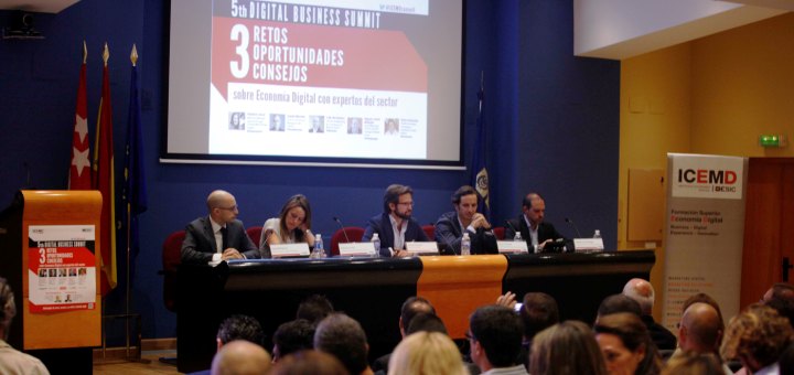 Mobile first, innovación y  conocer al cliente en profundidad, principales retos de las empresas en la transformación digital