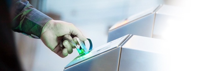 Grupo SPEC adapta sus terminales de control horario y de acceso para personas con discapacidad visual