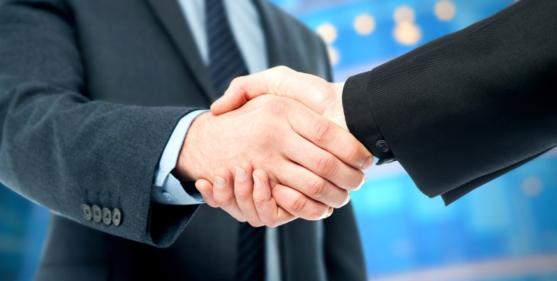 Polycom anuncia la finalización de la adquisición por parte de los socios de Siris Capital Group, LLC